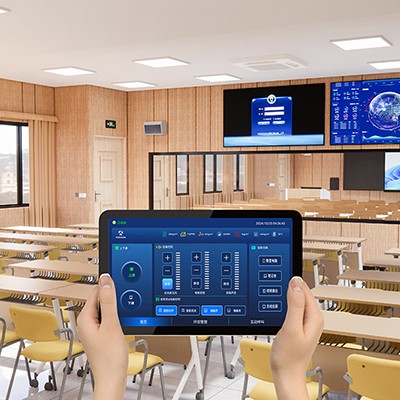 5インチメディアとコントロール統合プロセッサをお客様に共有できることを非常に嬉しく思います。それがあなたにいくつかの新しい市場をもたらすことを願っています。